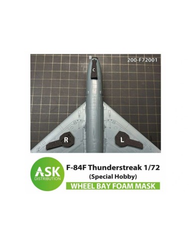 F-84F Thunderstreak wheel bay FOAM flexibel mask for Special Hobby 