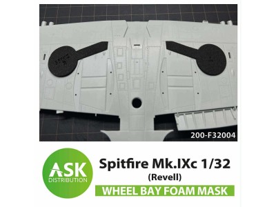 Spitfire Mk.IXc  Wheel bays - FOAM flexibel express fit mask for Revell 