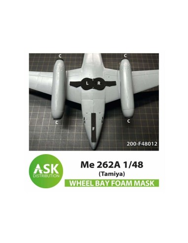 Me 262A  FOAM flexibel wheel bay and engine intake mask for Tamiya 