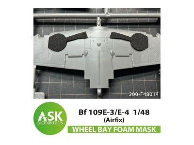 Bf 109E-3/E-4  FOAM flexibel wheel bay mask for Airfix 