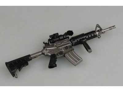 M933 