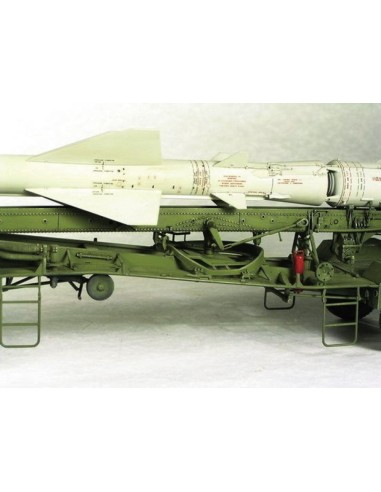 Chinesischer SA-2 Lenkraketentransporter 