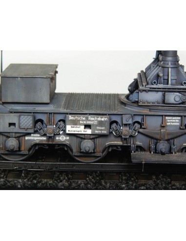 Mörser Karl Gerät 040/041 auf Eisenbahn-Transport-Trailer 