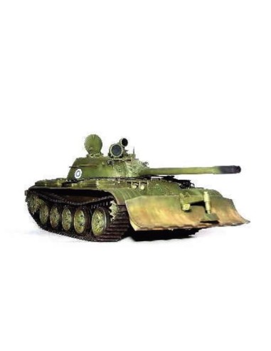 Russischer Panzer T55 mit BTU-55 