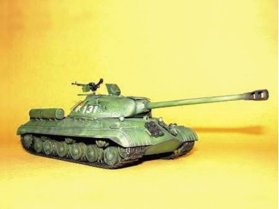Russischer schwerer Panzer IS-3 M 