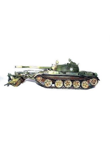 Finnischer Panzer T-55 mit Minenräumer 