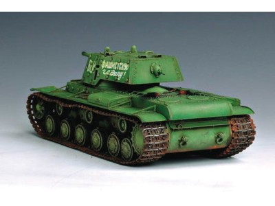 Russian KV-1's Ehkranami 