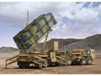 M983 HEMTT & M901 Launching Station oMIM -104F Patriot SAM System(PAC-3) 