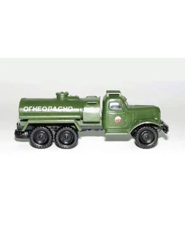 Russischer Tank-LKW ZIL-157 