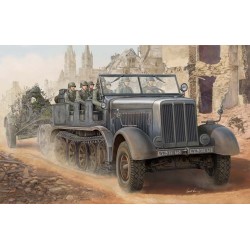 Sd.Kfz.8 Schwerer Zugkraftwagen 12t 