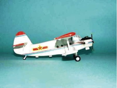 Antonov An-2 Colt / Nanchang Y-5 