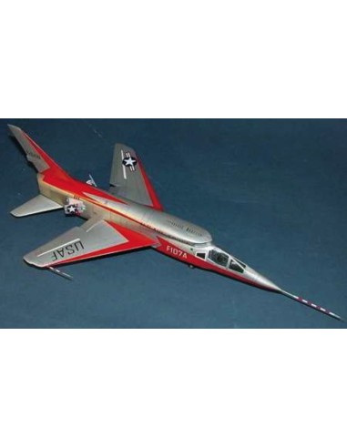 North American F-107 A Ultra Sabre 