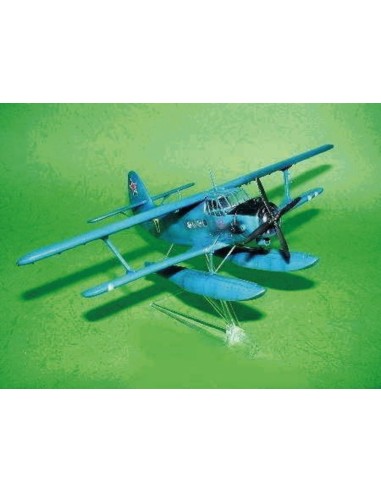 Antonov An-2M Colt Wasserflugzeug 
