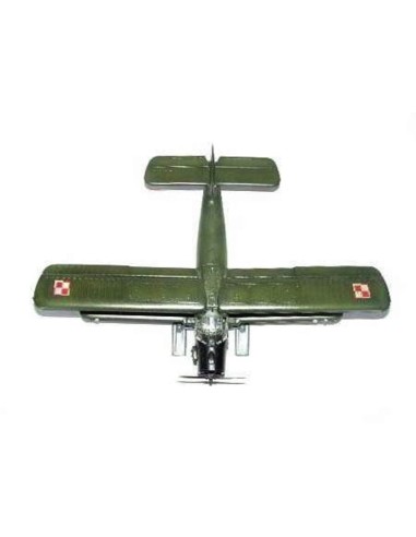 Antonov An-2M Colt mit Kufen 