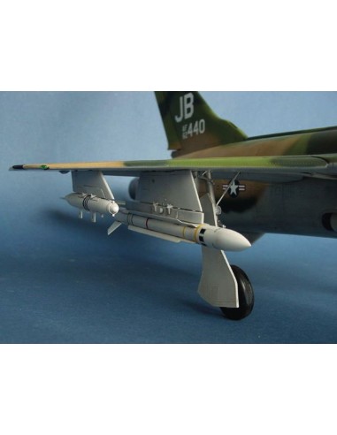 Republic F-105 G Wild Weasel 
