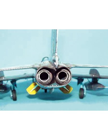 MiG-19 PM Farmer E/Shenyang F-6B 