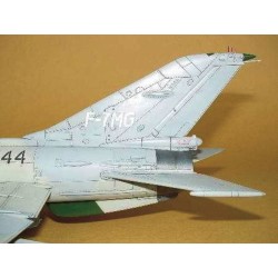 Chengdu F-7 MG  2