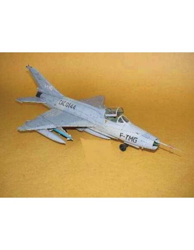 Chengdu F-7 MG 