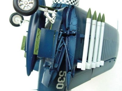 Vought F4U-1D Corsair 