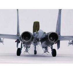 Sukhoi Su-27 Flanker B 