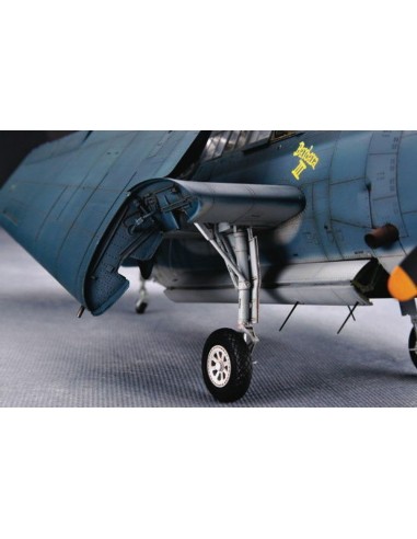 Grumman TBF-3 Avenger 