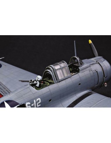 SBD-3 Dauntless Midway US Navy 