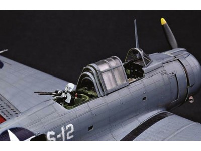 SBD-3 Dauntless Midway US Navy 
