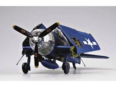 F6F-5N ''Hellcat'' 