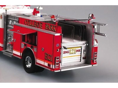 American LaFrance Eagle Fire Pumper 2002 