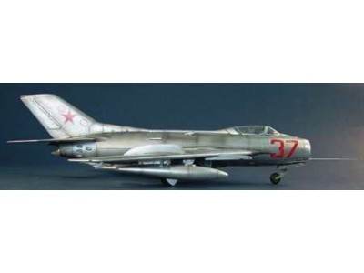 MiG-19 S Farmer C 