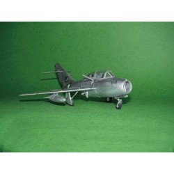 MiG-15 UTI Midget 