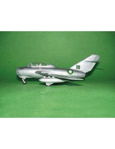 MiG-15 UTI Midget 