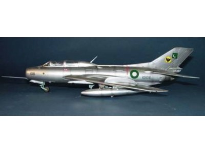 Shenyang FT-6 Trainer 