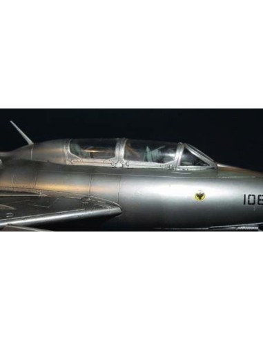 Shenyang FT-6 Trainer 