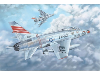 F-100C Super Sabre 