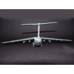 Iljushin IL-76 Candid Transport 