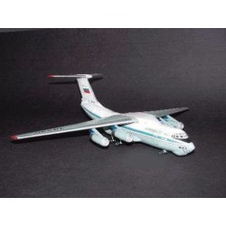 Iljushin IL-76 Candid Transport  2
