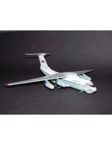 Iljushin IL-76 Candid Transport 
