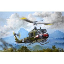 UH-1B Huey - Gunship 