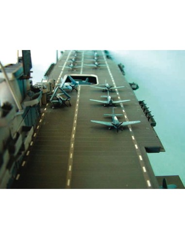 Flugzeugträger USS Yorktown CV-10 1944 