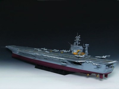 Flugzeugträger USS Nimitz CVN-68 1975 