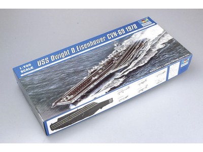 USS Dwight D. Eisenhower CVN-69 1978 