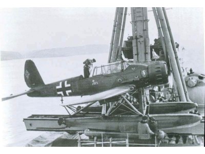 Arado Ar 196 