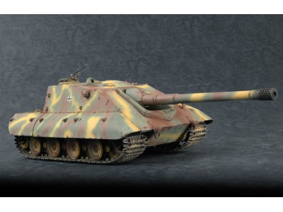 German StuG E-100... 