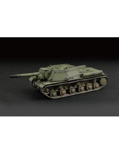 Soviet SU-152 Self-propelled Heavy Howitzer - Early 