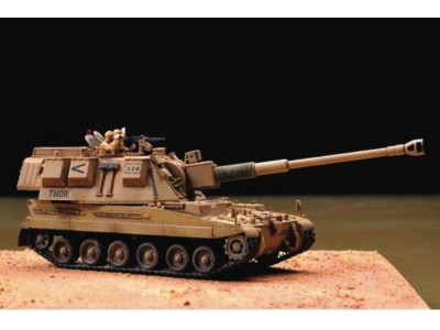 Britisch AS-90 Self-Propelled Howitzer 