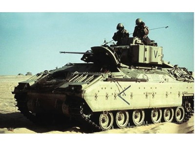 M2A0 Bradley Fighting Vehicle 