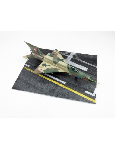 Modern NATO Airfield Type 8 300x230mm (Universal) 