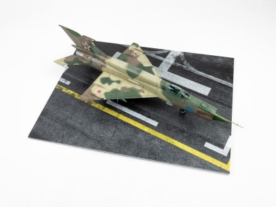 Modern NATO Airfield Type 8 300x230mm (Universal) 