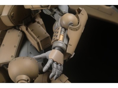 ASSAULT SUIT LEYNOS - AS-5E3 Leynos "Mass Prod." - Model Kit 1/35 15cm 